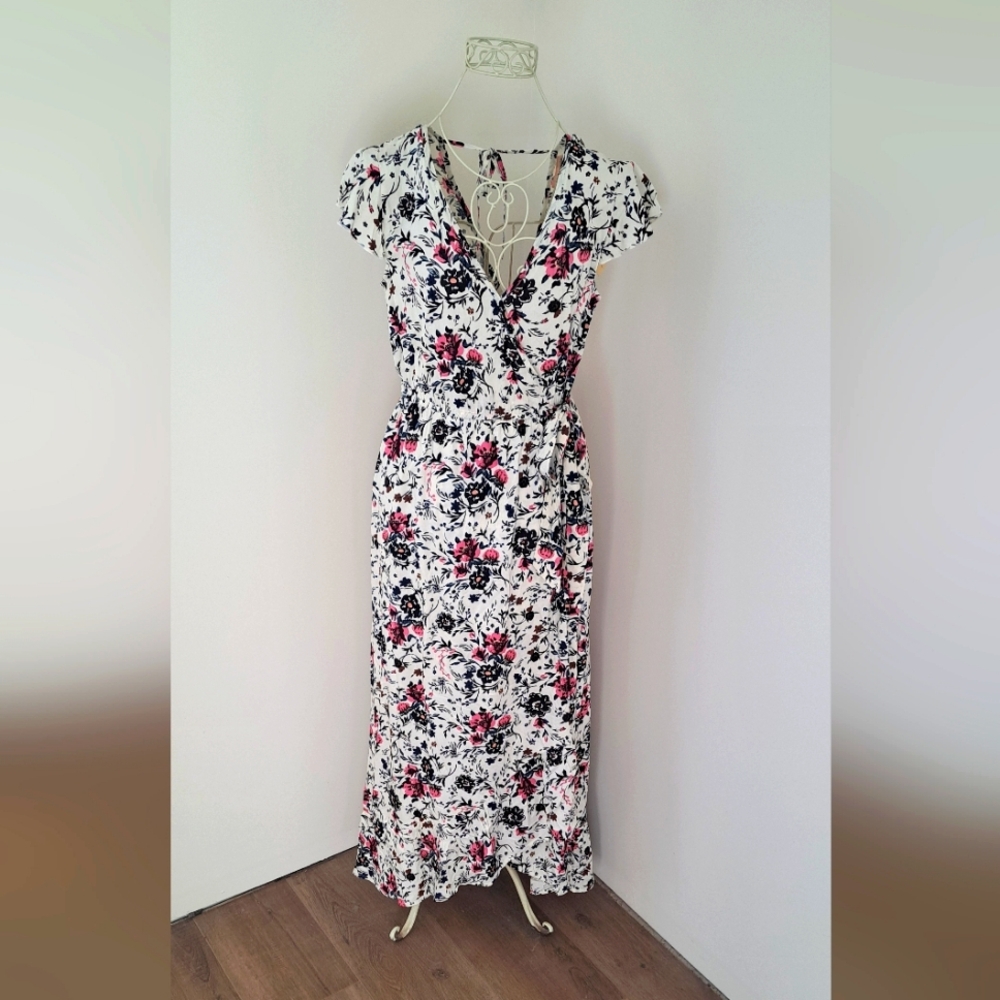 NWT B.O.G Collective Floral Cottagecore Fairycore Shabby Chic Sundress Size M.